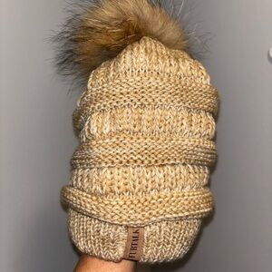 FurTalk Women's Tan Knit Pom-Pom Beanie With Fuzzy Soft Lining